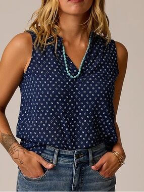 Carve Designs Navy Dylan Gauze Tank NWT